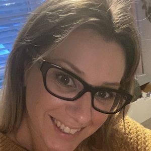 Meet your Posher, Erika